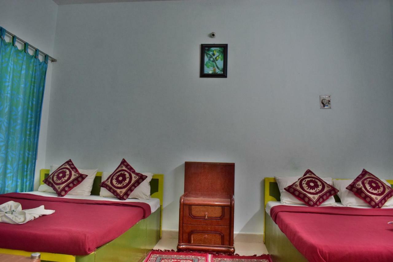 Kozee Kaves Hotel Yelagiri Exterior photo
